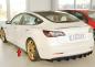 Preview: Rieger Seitenschwelleransatz links für originale Seitenschweller für Tesla Model 3 (06/2018–09/2023 bis Facelift, ab 10/2023 Facelift, alle Modelle inkl. Performance) – ABS schwarz glänzend, inkl. Gutachten