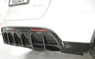 Rieger Heckeinsatz für originale Heckschürze für Tesla Model Y (ab 03/2020, alle Modelle inkl. Performance, mit Anhängekupplung) – ABS schwarz glänzend, inkl. Gutachten