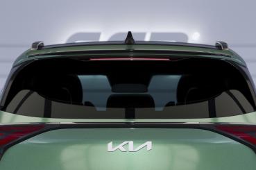 CSR Heckspoiler | Heckflügel mit ABE für Kia Sportage (NQ5) HF023-L Lackierung erforderlich (schwarz matt)