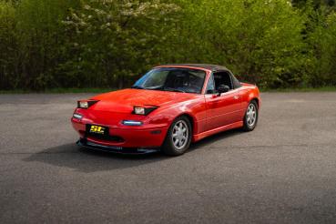 ST Gewindefahrwerk ST XTA Stahl verzinkt (härteverstellbar mit Stützlager) – ST XTA Mazda MX-5 Typ NA – Art.-Nr. 18275801