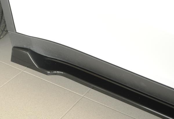Rieger Seitenschwelleransatz rechts für originale Seitenschweller für Tesla Model Y (ab 03/2020, alle Modelle inkl. Performance) – ABS schwarz glänzend, inkl. Gutachten