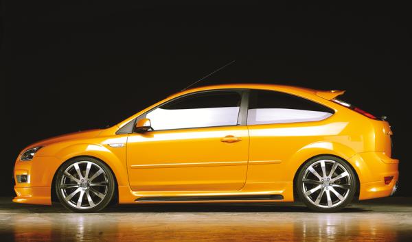Rieger Heckschürzenansatz für Ford Focus 2 Carbon Look glänzend Y 00099101