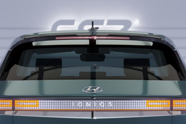 CSR Heckspoiler | Heckflügel mit ABE für Hyundai Ioniq 5 HF018-C Carbon Look Hochglanz (keine Lackierung erforderlich)