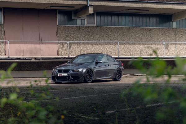 KW Gewindefahrwerk V3 Racing – KW V3 Racing GFw für BMW M3 E92 1er M Coupé (E82) – Art.-Nr. 39520333