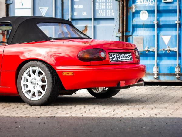 Fox JDM-Komplettanlage für Mazda MX-5 NA – End-, Mittel- und Vorschalldämpfer – Endrohr 1x90 mm (Typ 10) – Edelstahl – EG-Gutachten