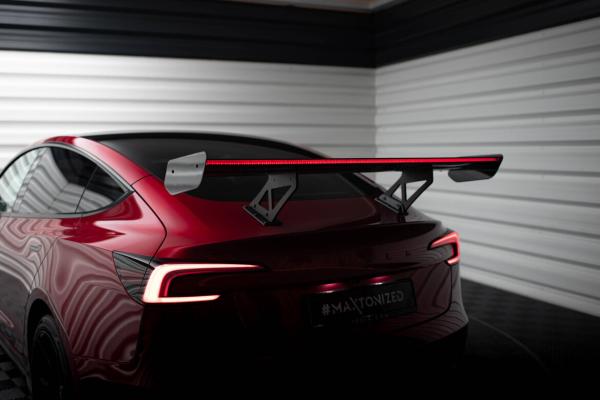 Maxton Design Carbon Spoiler + LED für Tesla Model 3