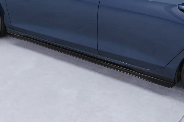 CSR Seitenschweller mit ABE Carbon Look für VW Golf 8 Variant SS605-C Carbon Look Hochglanz (keine Lackierung erforderlich)