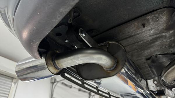 Fox Endschalldämpfer für Toyota MR2 Typ W2 – Ausgang rechts/links – 1x90 mm (Typ 25)