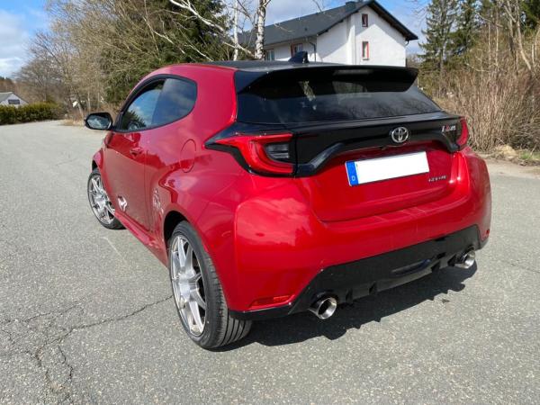 Fox Endschalldämpfer quer 1x100 Typ 25 rechts/links für Toyota Yaris GR P21 (ab 2020) – Edelstahl, Rohr 70 mm, EG-Gutachten